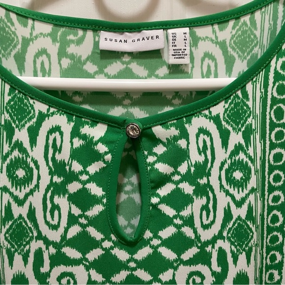 Susan Graver Green and White Graphic Tunic - Picture 4 of 11